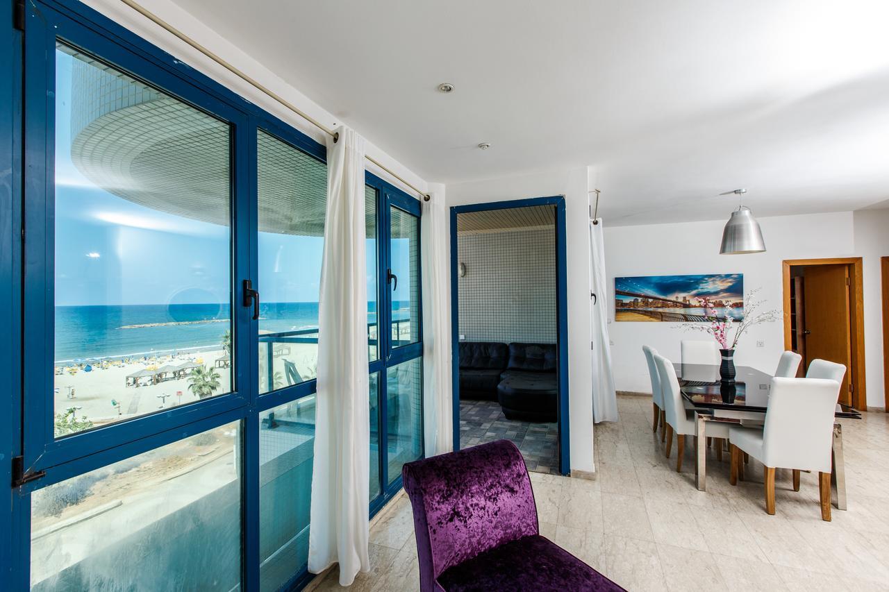Ocean Front Apartments First Line To The Beach Tel Aviv Esterno foto
