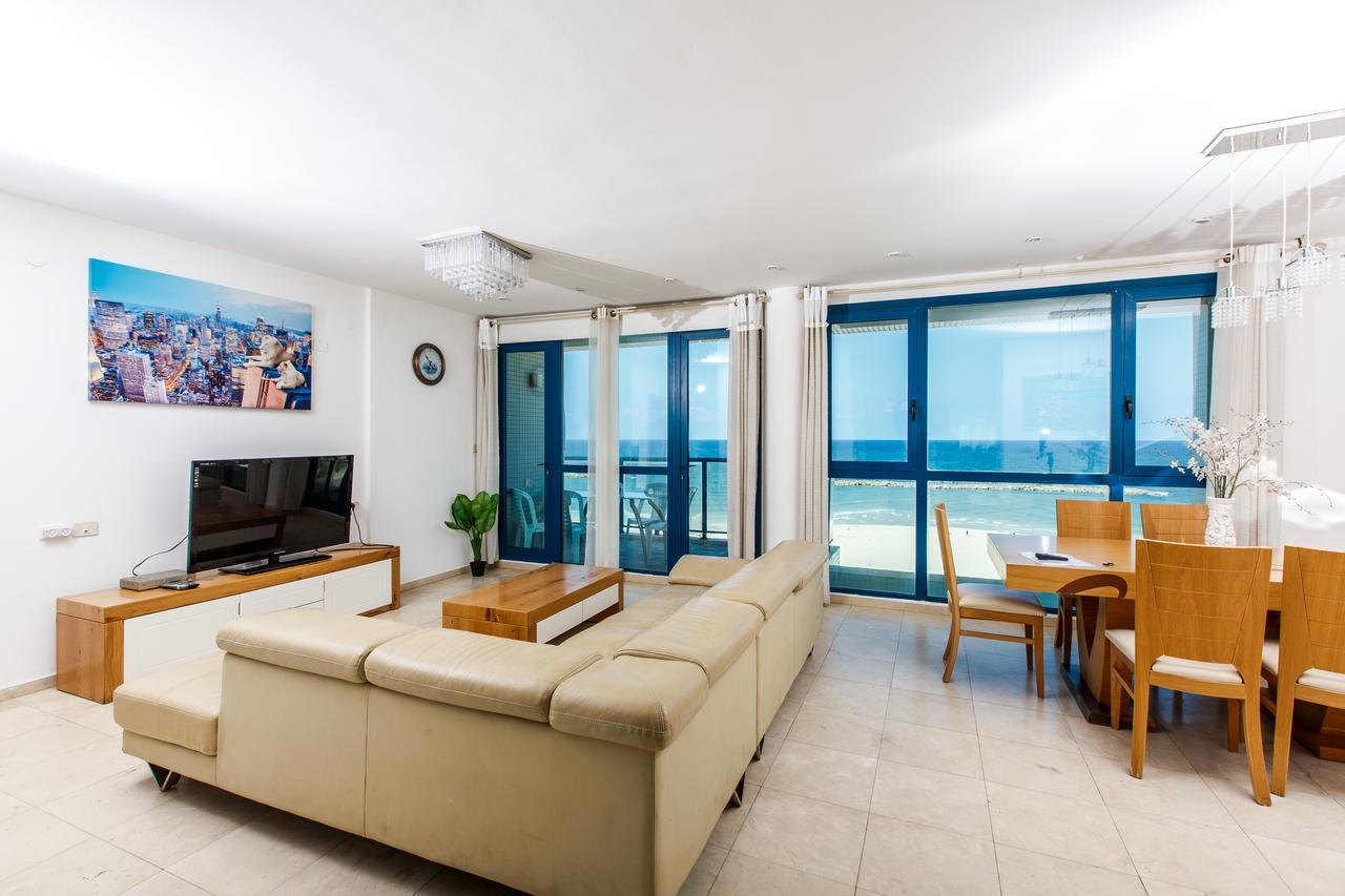 Ocean Front Apartments First Line To The Beach Tel Aviv Esterno foto