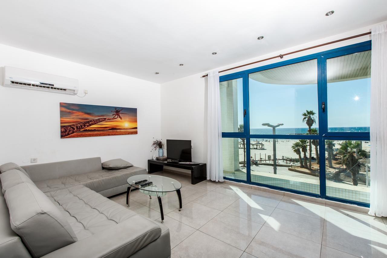 Ocean Front Apartments First Line To The Beach Tel Aviv Esterno foto